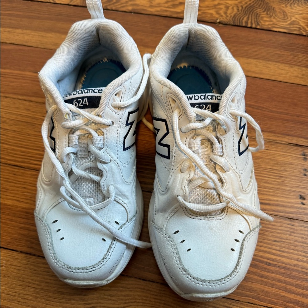 New Balance 624 Size 5.5